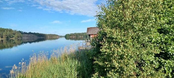 Charmig skärgårdsstuga med gäststuga uthyres - Bild 18