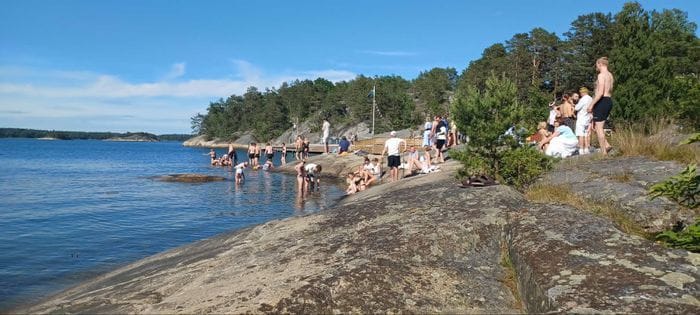 Charmig skärgårdsstuga med gäststuga uthyres - Bild 21