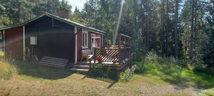 Charmig skärgårdsstuga med gäststuga uthyres - Bild 7