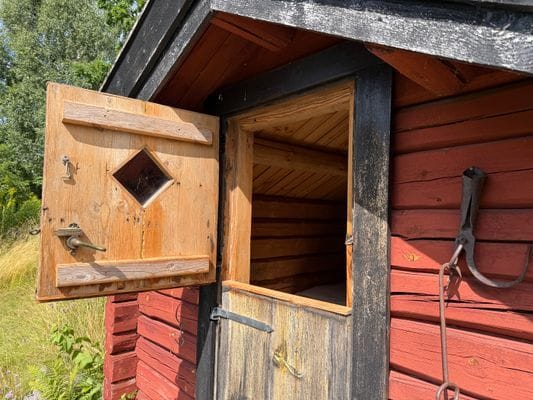 Hus med sjötomt, brygga & vedeldad bastu - Bild 48