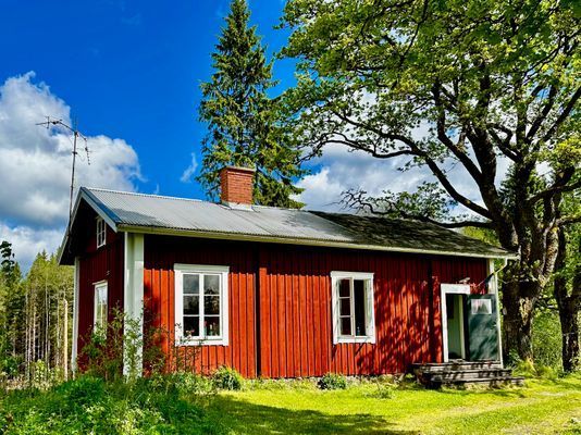 Sjöläge! genuint torp, kanot och fiskebåt ingår - Bild 10