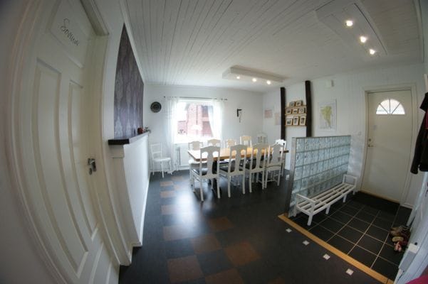 Modernt hus, fantastiskt sjöläge, Malung Dalarna - Bild 16