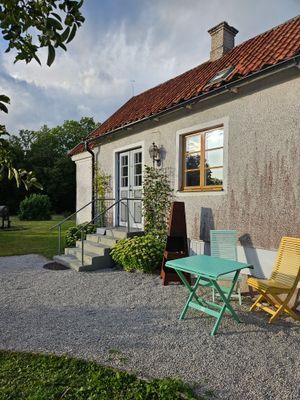 Charmigt Gotlandshus i vacker miljö - Bild 33