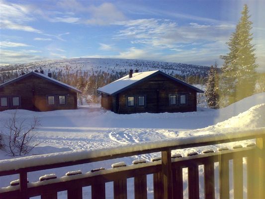 Stuga i Hemfjällsbyn vecka 6 (lö-lö)