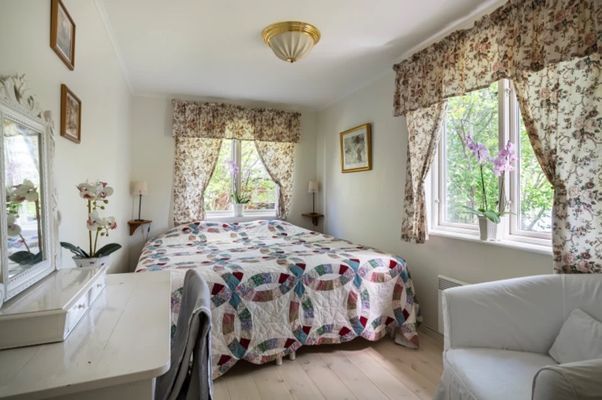 Mälarens bästa sjötomt (?) med egen 45m2brygga+båt - Bild 12