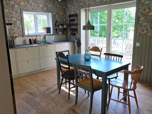 Mysigt sommarhus vid sjön i Småland - Bild 3