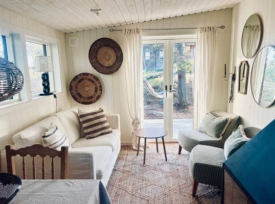 Havsnära skärgårdshus med stor 360° solterrass - Bild 13