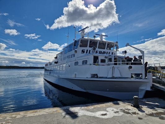 Timbra Utö. Badrocksavstånd till fin sandstrand - Bild 47