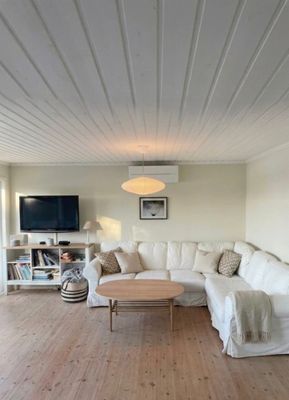 Skärgårdshus med bastu och brygga nära Stockholm - Bild 2