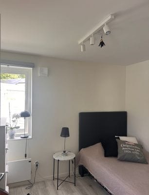 Modernt fritidshus med pool, centralt Köpingsvik. - Bild 11