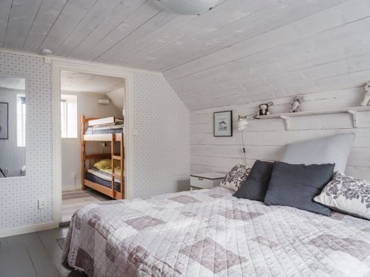 Snickeboa i Kräklingbo på Channel 1 gård - Bild 13