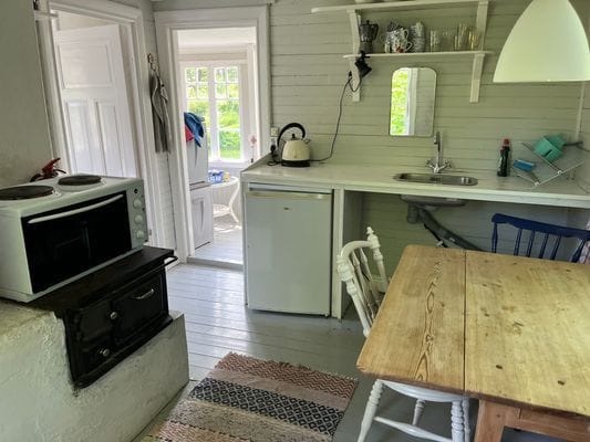 Charmigt torp på vackra Blidö - Bild 5