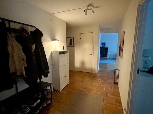 Stor och ljus 3:a på 107 kvm i Lunden, Göteborg - Bild 3