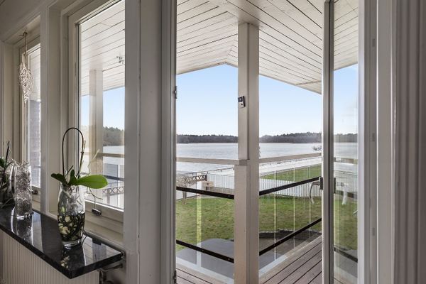 Semesterboende med badplats och  brygga | SE03019 - Bild 11