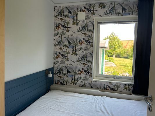 Luftig minivilla och smart planerad attefallare - Bild 6