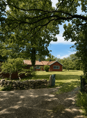Djupvik - Öland. Stor tomt nära hav. Hundvänligt - Bild 2