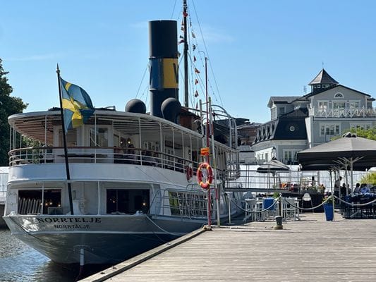 Norrtälje 15 km från stugan