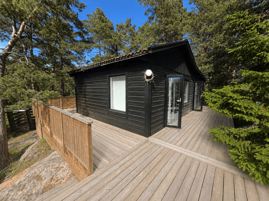 Havsnära skärgårdshus med stor 360° solterrass - Bild 4