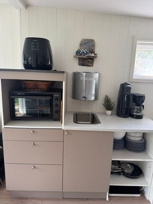 Mysig badstuga på Skrea strand i Falkenberg. - Bild 6