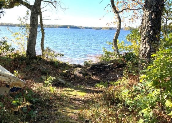 Privat paradis intill sjö. - Bild 6
