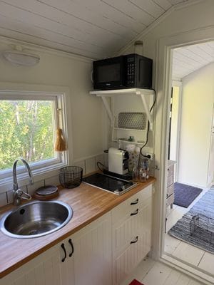 Stuga med unikt sjöläge i Stocksund - Bild 18