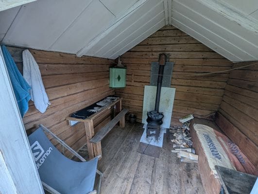 Timrad stuga nära fjällen - Bild 29