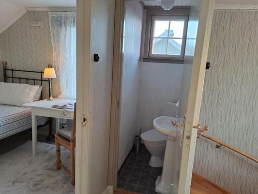 Holmåkra semesterhus. 3 sovrum, 7 bäddar. Bodafors - Bild 3