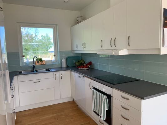 Pärla med pool vid havet - Bild 7