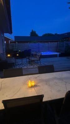 Familjevilla med jacuzzi – nära strand och centrum - Bild 2