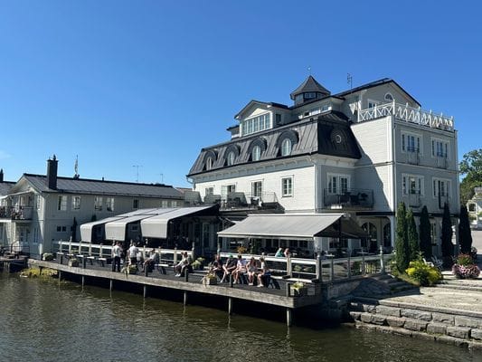 Norrtälje stad 15 km från stugan