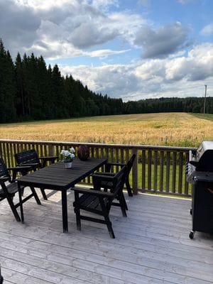 Charmigt hus i rofyllda Kalvsås - Bild 11