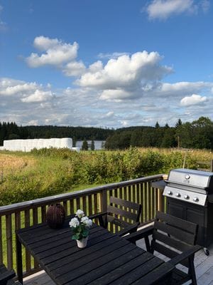 Charmigt hus i rofyllda Kalvsås - Bild 12