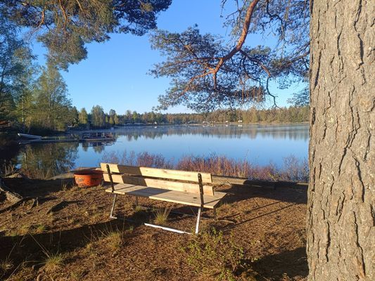 Ett genuint hus med hjärta, nära sjön & kanot - Bild 13
