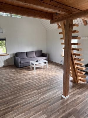 Stuga på hästgård - Bild 4