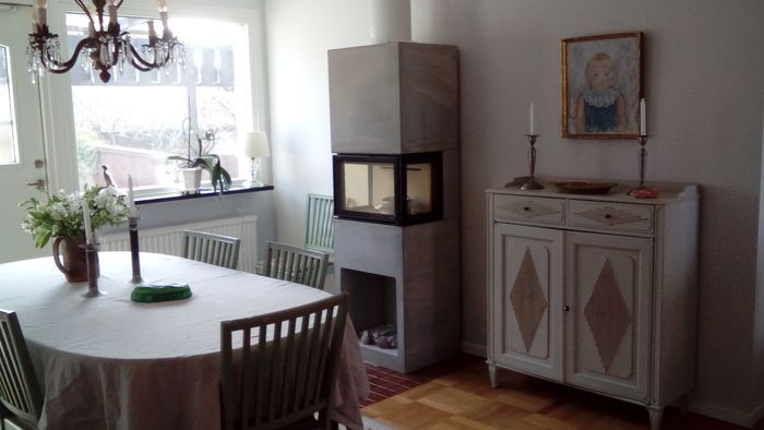 Centralt, promenadväg till Ringmuren och old town. - Bild 3