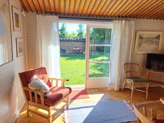 Nära bad och vacker lugn strand - Bild 7