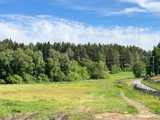 Stuga på gård i Roslagen - Bild 9