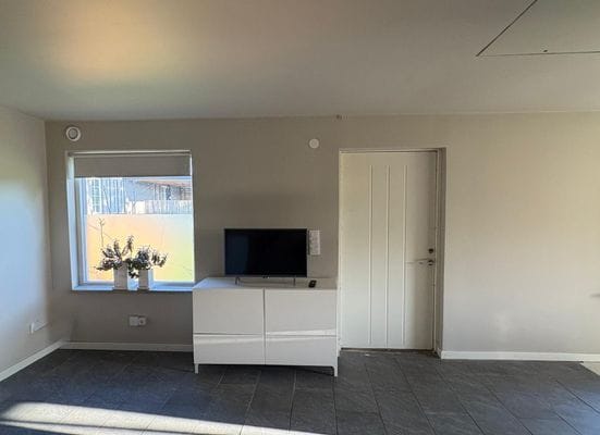 Stuga vid Tegelberga Golfbana - Bild 3