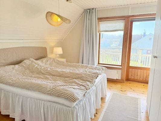 Villa Svea – Ljus & rymlig övilla nära Göteborg - Bild 12