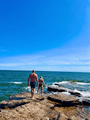 Charmigt radhus vid havet i idylliska Brantevik, Ö - Bild 25