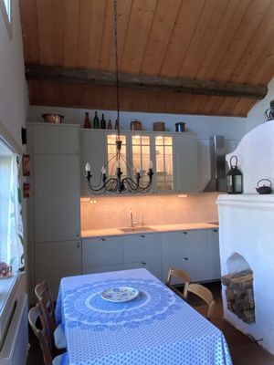 Timbra Utö. Badrocksavstånd till fin sandstrand - Bild 12