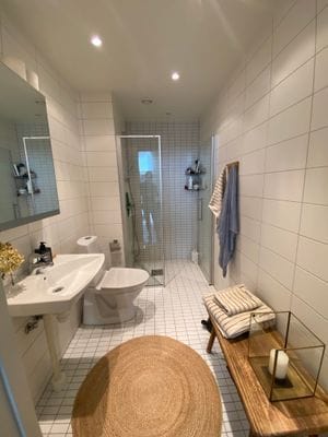 Trevåningshus vid Skurusundet - Bild 14