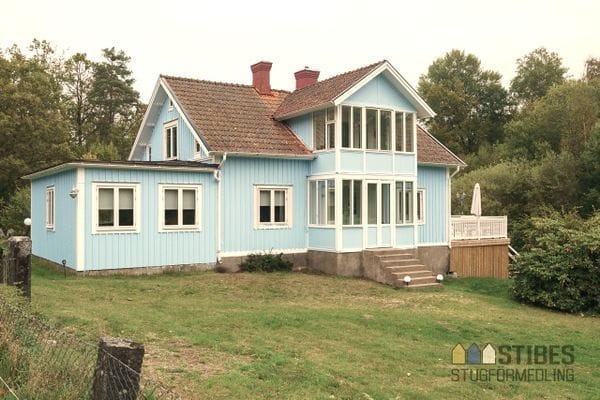 Familjevänligt rymligt hus vid sjö och skog. - Bild 6