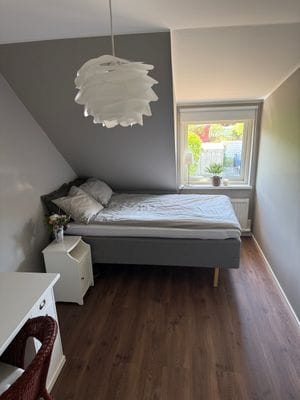 Charmigt radhus vid havet i idylliska Brantevik, Ö - Bild 13