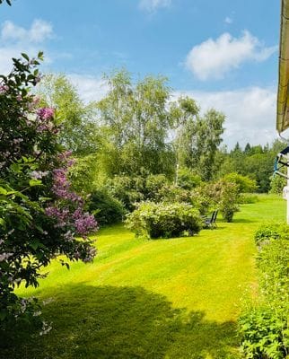 Modern stuga åretrunt boende nära sjö och golfbana - Bild 24
