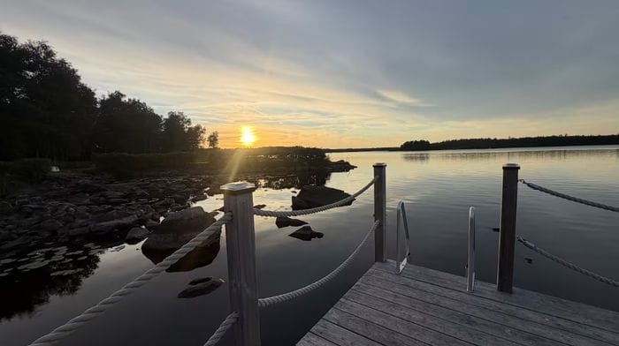 Nybyggd sjöstuga med fantastisk utsikt - Bild 10