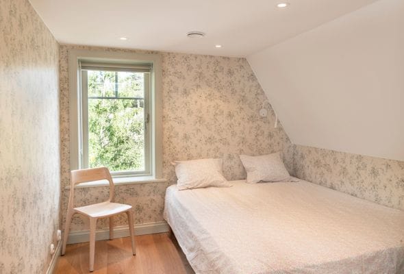 Nybyggt skärgårdshus, privat brygga och sandstrand - Bild 30