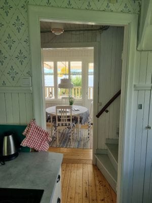 Mysig stuga med sjötomt på småländska höglandet - Bild 15