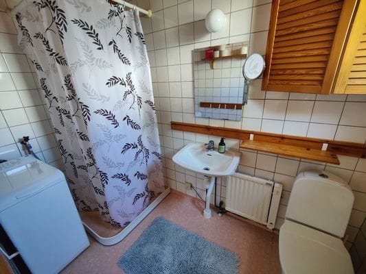 Urshult, mysigt hus med högt och soligt läge - Bild 10