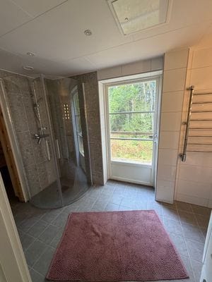 Semester i Hälsingegård, sjöutsikt, 14 bäddar - Bild 21